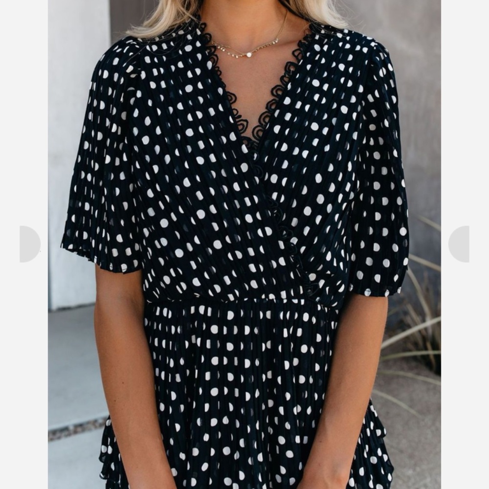 💖 VICI Polka Dot Pleated Tiered Dress 💖 - Picture 4 of 8